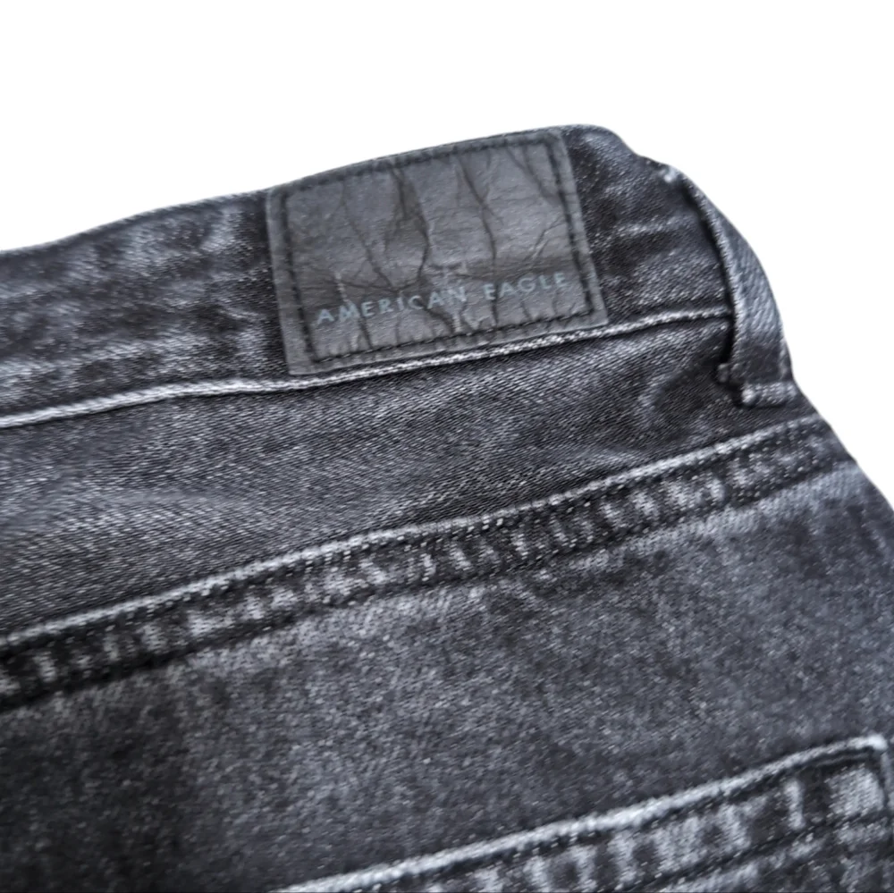 American Eagle‎ Shorts Super High Hi Rise Festival Faded Black Denim Cutoff sz 0